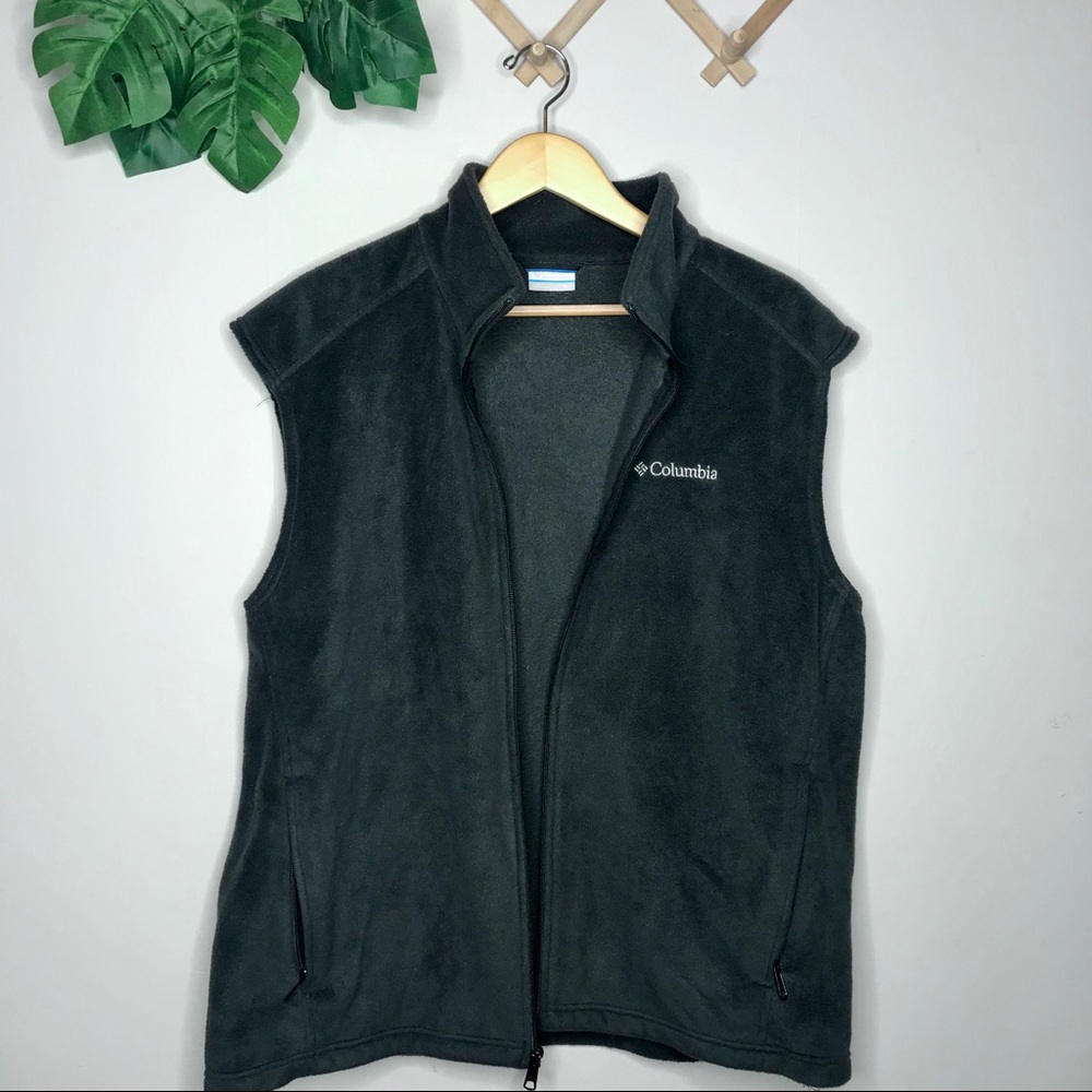 Columbia black zip up fleece vest XL